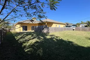 120 SW Grimaldo Terrace, Port Saint Lucie, FL 34984 - Photo 4