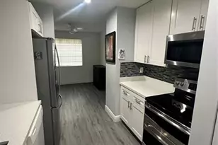 401 SW 86th Ave Unit, Pembroke Pines, FL 33025 - Photo 10