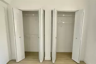 9517 Fontainebleau Blvd, Miami, FL 33172 - Photo 4