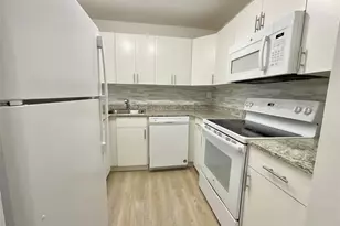 9517 Fontainebleau Blvd, Miami, FL 33172 - Photo 1