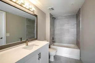 1040 Seminole Dr, Fort Lauderdale, FL 33304 - Photo 10