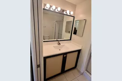 8060 N Nob Hill Rd, Unit #206, Tamarac, FL 33321 - Photo 8