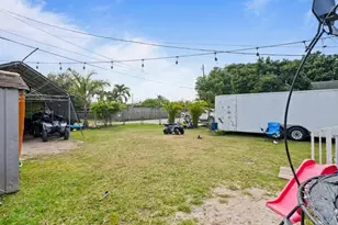 708 NW 15th St, Homestead, FL 33030 - Photo 32