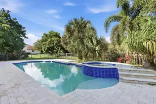 1085 Center Stone Ln, Riviera Beach, FL 33404 - Photo 34