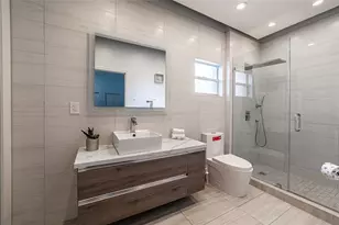 2519 Barcelona Dr, Fort Lauderdale, FL 33301 - Photo 30