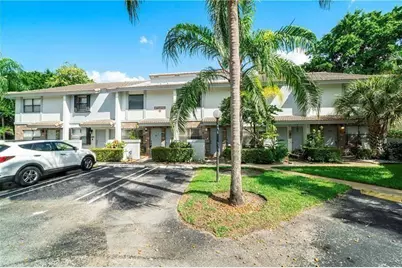 9769  Riverside Dr, Unit #71-2, Coral Springs, FL 33071 - Photo 1