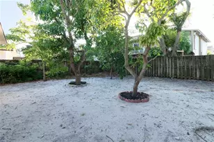 3891 NW 78th Ave, Davie, FL 33024 - Photo 26