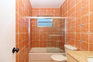 3891 NW 78th Ave, Davie, FL 33024 - Photo 16