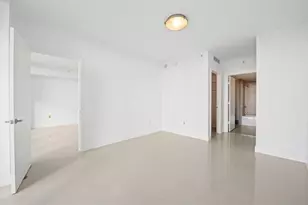 92 SW 3rd St, Miami, FL 33130 - Photo 20