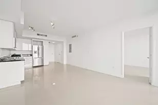 92 SW 3rd St, Miami, FL 33130 - Photo 12