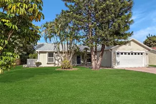 1533 SE Minorca Ave, Port Saint Lucie, FL 34952 - Photo 1