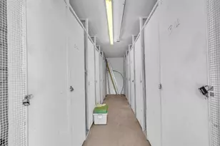 2600 NW 49th Ave, Lauderdale Lakes, FL 33313 - Photo 18