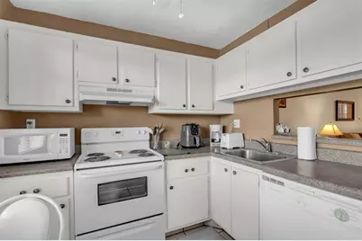 2600 NW 49th Ave, Unit #309, Lauderdale Lakes, FL 33313 - Photo 12