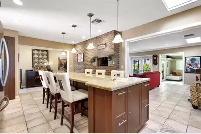 4631 SW 30th Way, Fort Lauderdale, FL 33312 - Photo 6