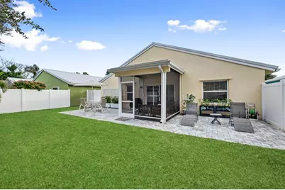 240 NW 40th Avenue, Delray Beach, FL 33445 - Photo 12