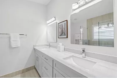 240 NW 40th Avenue, Delray Beach, FL 33445 - Photo 8