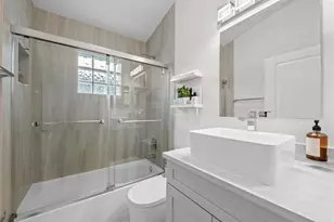 240 NW 40th Ave, Delray Beach, FL 33445 - Photo 10