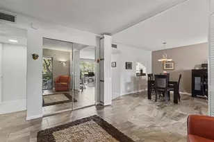 2307 S Cypress Bend Dr, Pompano Beach, FL 33069 - Photo 8