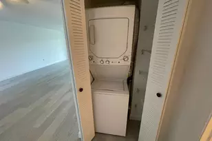 13700 SW 11th St, Pembroke Pines, FL 33027 - Photo 24