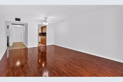 12950 SW 13th St, Unit #203 D, Pembroke Pines, FL 33027 - Photo 14