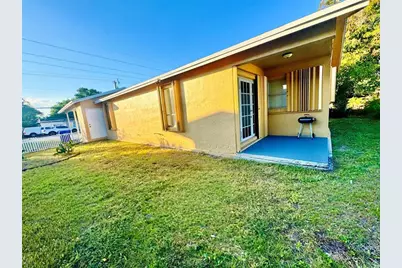 704 NW 3rd Ave, Pompano Beach, FL 33060 - Photo 10