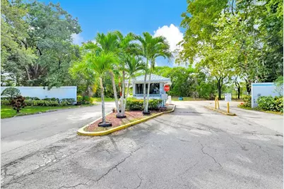 3360  Spanish Moss Ter, Unit #311, Lauderhill, FL 33319 - Photo 30