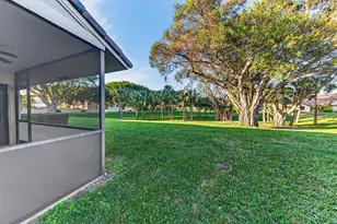 489 Hardwood Pl, Boca Raton, FL 33431 - Photo 30