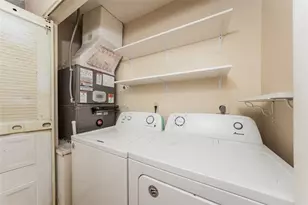 2299 SE Rainier Rd, Port Saint Lucie, FL 34952 - Photo 4