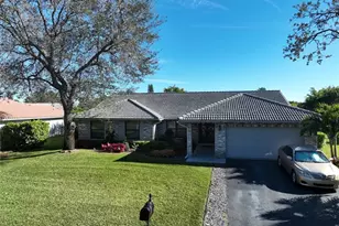 11884 NW 2nd Ct, Coral Springs, FL 33071 - Photo 4