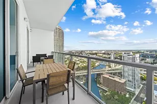 185 SW 7th St, Miami, FL 33130 - Photo 6