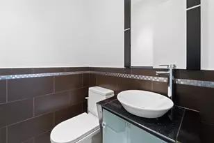 185 SW 7th St, Miami, FL 33130 - Photo 24