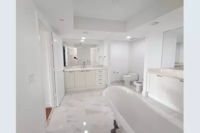 3301 NE 183rd St, Unit #1609, Aventura, FL 33160 - Photo 16