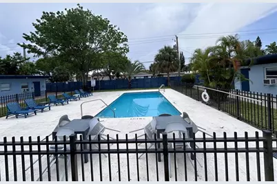 1020 N Victoria Park Rd, Unit #24, Fort Lauderdale, FL 33304 - Photo 1