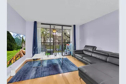 7579 NW 79th Ave, Unit #204, Tamarac, FL 33321 - Photo 10