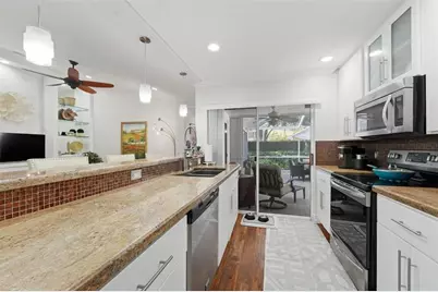 8701  Chapman Oak Ct, Palm Beach Gardens, FL 33410 - Photo 10