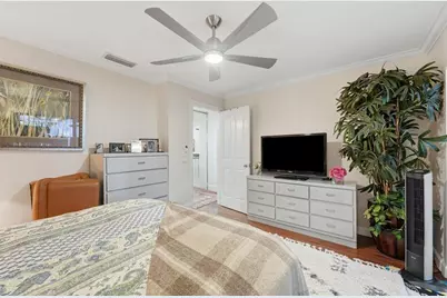 8701  Chapman Oak Ct, Palm Beach Gardens, FL 33410 - Photo 18