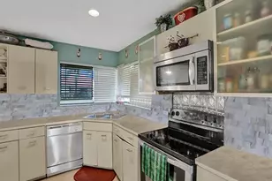 7380 NW 39th St, Lauderhill, FL 33319 - Photo 16