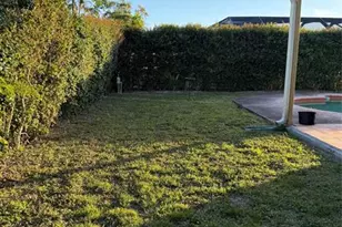 10750 Eureka St, Boca Raton, FL 33428 - Photo 4