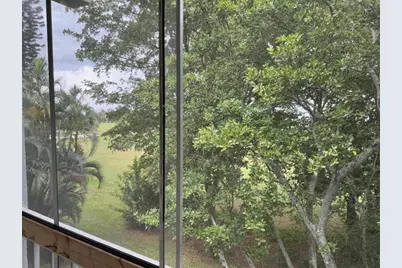 7797  Golf Circle Dr, Unit #304, Margate, FL 33063 - Photo 30