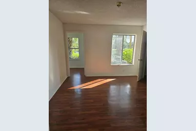 3310  Pinewalk Dr N, Unit #1812, Margate, FL 33063 - Photo 8