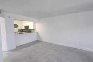 10501 W Broward Blvd, Plantation, FL 33324 - Photo 6