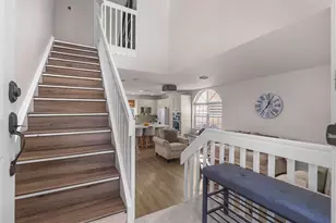 527 NW 87th Ln, Coral Springs, FL 33071 - Photo 20