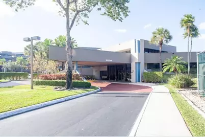 900  Colony Point Cir, Unit #407, Pembroke Pines, FL 33026 - Photo 52