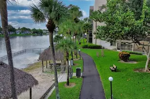 900 Colony Point Cir, Pembroke Pines, FL 33026 - Photo 30