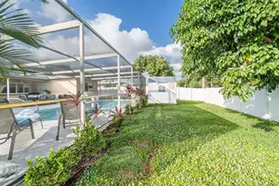 2101 N 52nd Ave, Hollywood, FL 33021 - Photo 14