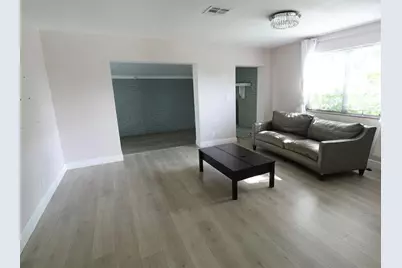 4421 NW 34th Ct, Lauderdale Lakes, FL 33319 - Photo 6