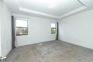 20920 NE 8th Ave, Miami, FL 33179 - Photo 18