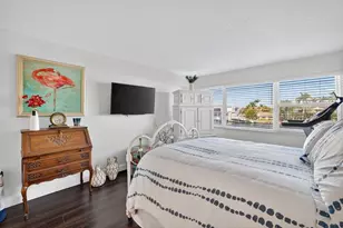 2611 N Riverside Dr, Pompano Beach, FL 33062 - Photo 32