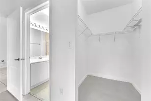 7200-108 NW 177th St, Hialeah, FL 33015 - Photo 10