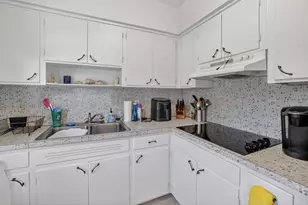 4436 Sea Grape Dr, Lauderdale by the Sea, FL 33308 - Photo 14